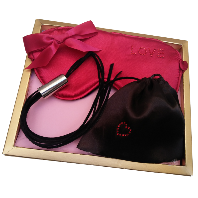 INEDIT - KIT DE FOUET DOMINATRIX INEDIT