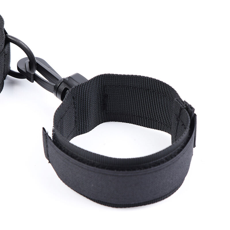 OHMAMA FETISH - MENOTTES ET COLLIER EN NYLON OHMAMA FETISH