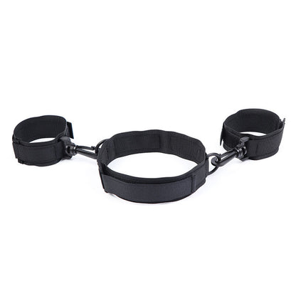 OHMAMA FETISH - MENOTTES ET COLLIER EN NYLON OHMAMA FETISH