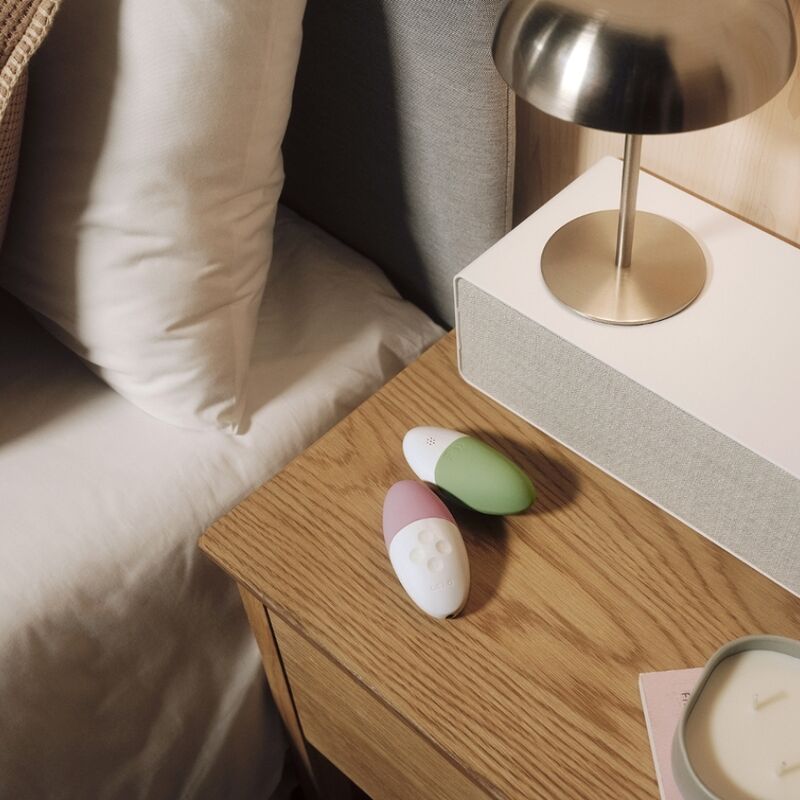LELO - SIRI 3 CLITORIS MASSAGER CRÈME PISTACHE LELO