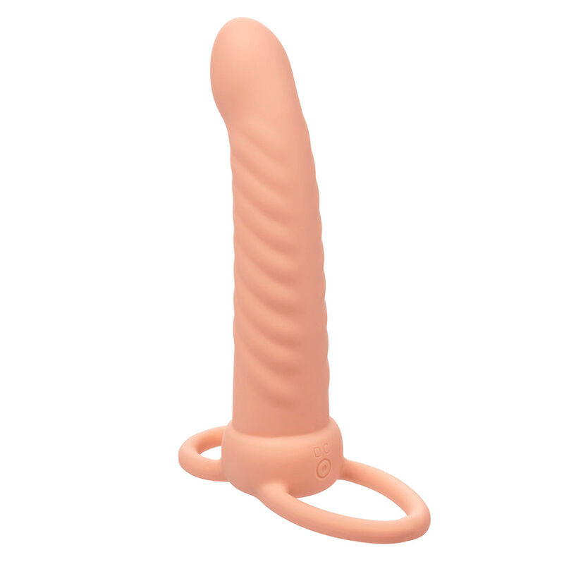 CALEXOTICS - MAXX DOUBLE PÉNÉTRATEUR NERVURÉ 10 VIBRATIONS FLESH CALEXOTICS