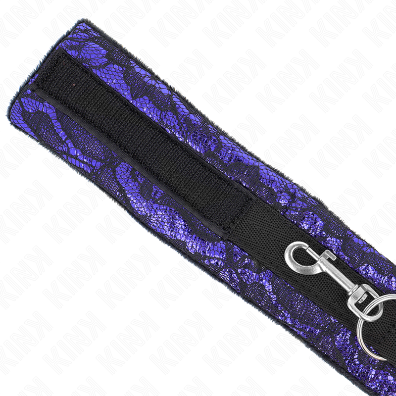 KINK - COLLIER COURT EN DENTELLE DE VELOURS AVEC CEINTURE 105 CM AVEC GARNITURE EN NYLON 44 X 5,5 CM KINK COLLAR & GAG