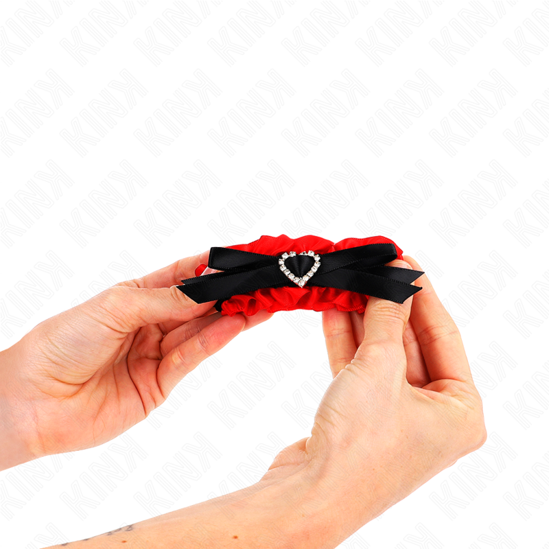 KINK - ATTENTES-POIGNETS ÉLASTIQUES EN DENTELLE DÉTAILS COEUR ROUGE RÉGLABLES 22-35 CM KINK WRIST RESTRAINT