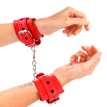 KINK - APPAREILS-POIGNETS ROUGES AVEC INCRUSTATION COEUR NOIR RÉGLABLE 21-28 CM X 5,5 CM KINK WRIST RESTRAINT