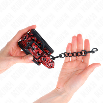 KINK - APPUI-POIGNETS MOTIF DIAMANT ROUGE FONCÉ RÉGLABLE 17-26 CM X 5,5 CM KINK WRIST RESTRAINT