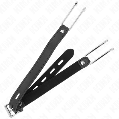 KINK - BÂTON À CROCHET EN MÉTAL 11,5 CM AVEC SANGLE EN CUIR RÉGLABLE 39-58 CM X 2 CM KINK COLLAR & GAG