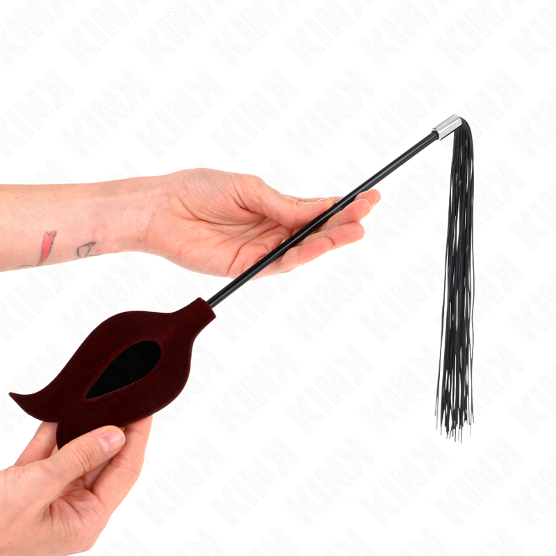 KINK - Fouet à pompon en silicone forme rose 45 cm KINK IMPACT & TOUCH