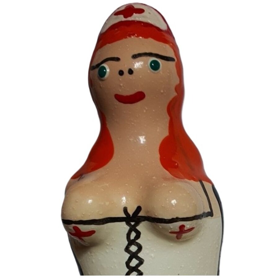 CONDOMERIE - PRÉSERVATIFS FANTAISIE PEINTS À LA MAIN INFIRMIÈRE ROUSSE CONDOMERIE