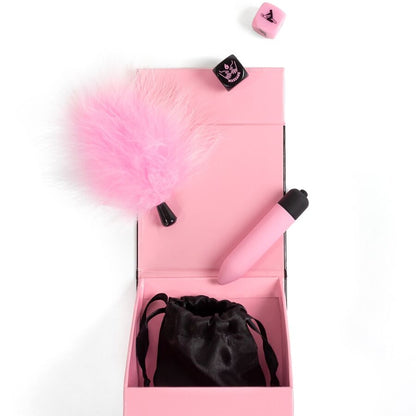SECRET PLAY - COFFRET DE PLAISIRS POUR COUPLES : DÉS + BALLE VIBRANTE + STYLO À PLUME SECRETPLAY 100% GAMES