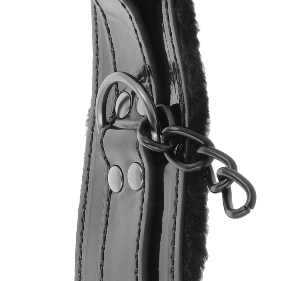 DARKNESS - MENOTTES DE CHEVILLE RÉGLABLES EN CUIR NOIR AVEC CADENAS DARKNESS BONDAGE